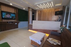 MMR Grand Inn
