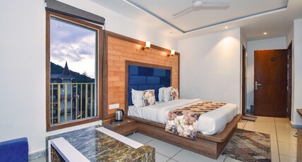 Hotel Dalhousie Hills Raj Nirmal Room Type - Luxury Rooms with BAlcony Hotel Dalhousie Hills Raj Nirmal Room Type - Luxury Rooms with BAlcony