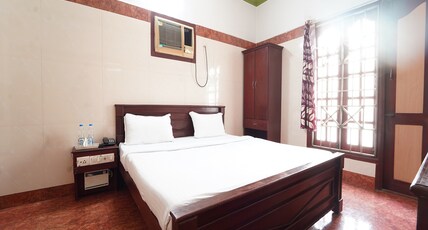 Hotel Janakiraman inn Room Type - Suite Room With Balcony
