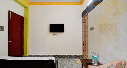 SPOT ON Motilal Inn Room Type - Classic