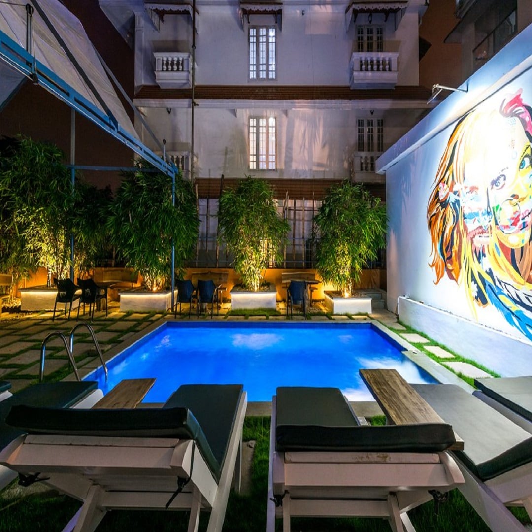 No.18 HOTEL - Tap to explore photos