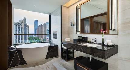 InterContinental Hefei Room Type - 1 King Classic Club Lounge Access InterContinental Hefei Room Type - 1 King Classic Club Lounge Access