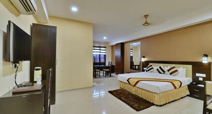 Hotel Silver Oak Room Type - Executive Room