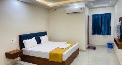 AISH IMPERIAL INN Room Type - Bedroom 109