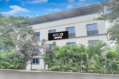 Super Hotel O Khadakwasla Lakeview Formerly Gokul Lodge