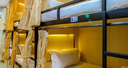 Seven Hills Dormitory Room Type - Male Only Dorm | 1 Bed in AC Dormitory