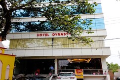 HOTEL DYNASTY