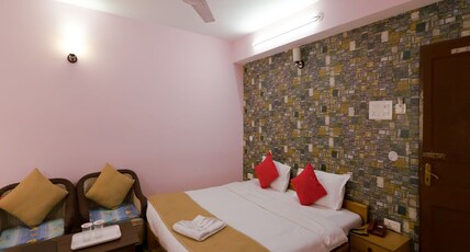 Hotel Sagorika (WI-FI Complimentary) Room Type - Deluxe Double