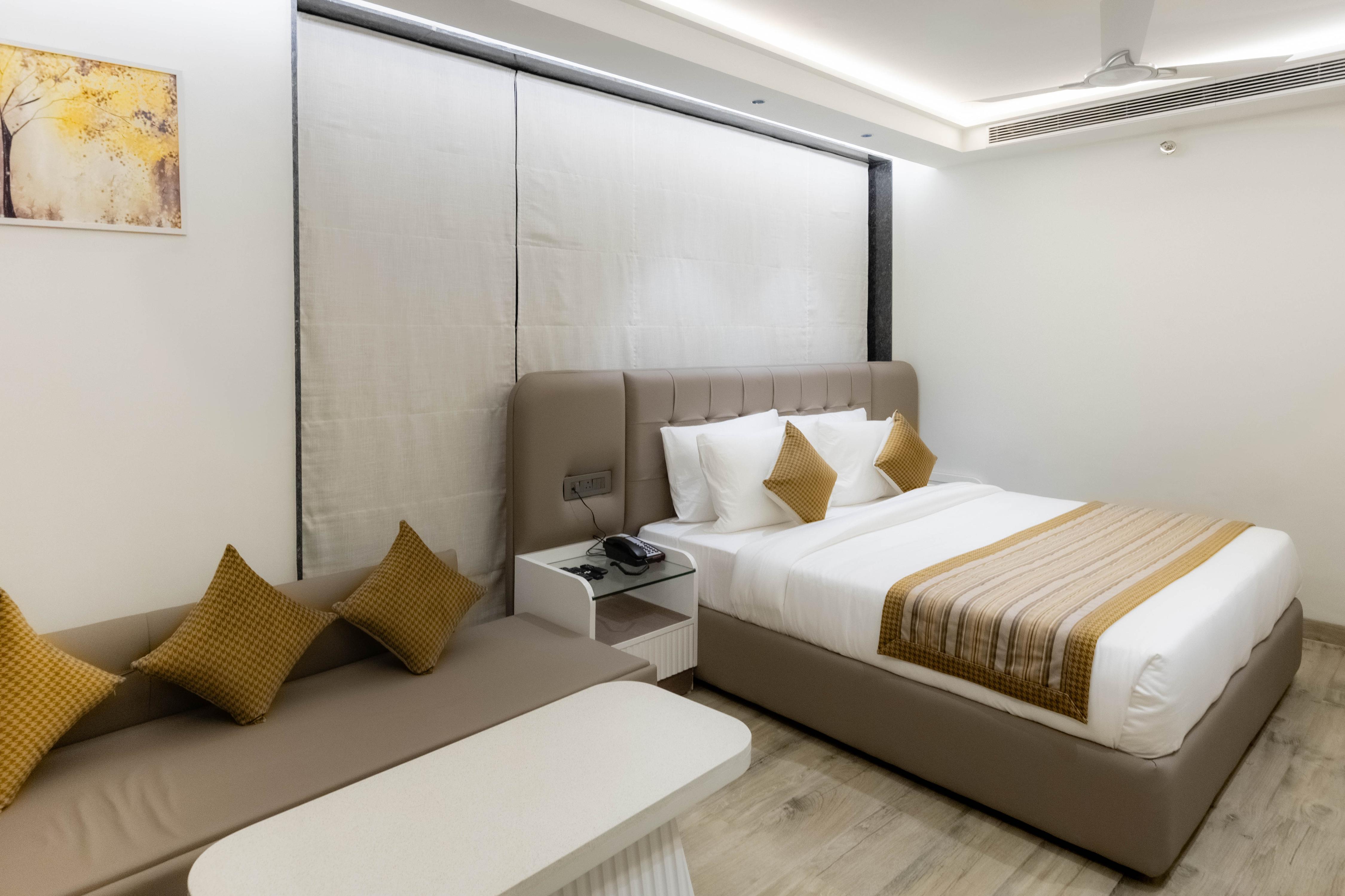 Emerald Luxe A Boutique Hotel Chandigarh Mohali - Tap to explore photos