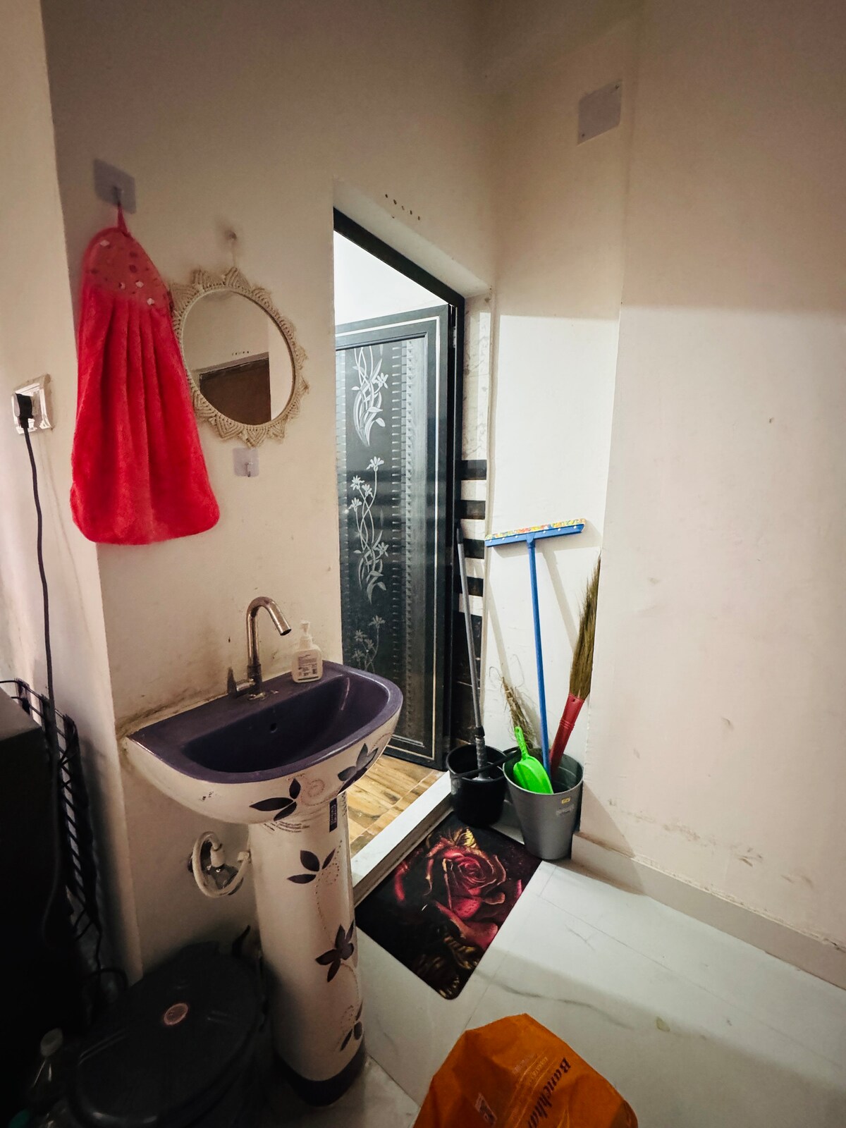 Cozy Peaceful 2BHK Stay Near City Essentials - Tap to explore photos