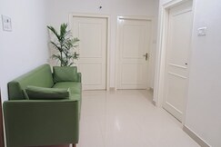 La Vita Oasis MC Road