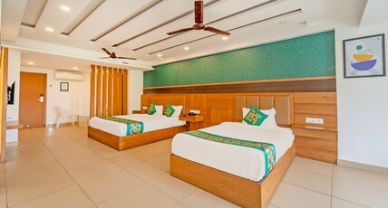 Treebo Medco Mansion Room Type - Spacious Premium Room