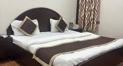Hotel Vandana Room Type - Semi Deluxe Room