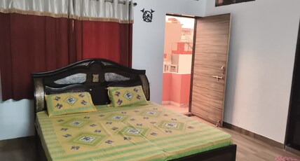 Radha kunj Room Type - Bedroom 1