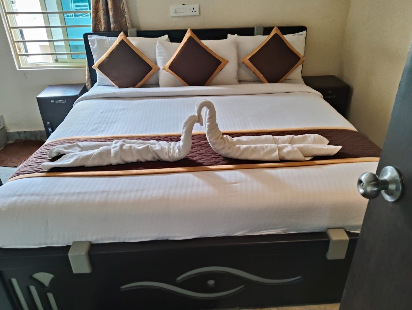HOTEL SSD GRAND (ATCHUTAPURAM) - Tap to explore photos