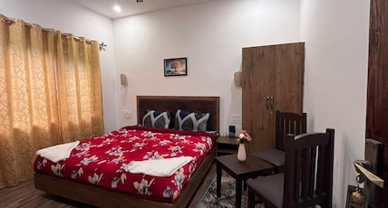The walnut house Room Type - Bedroom 5