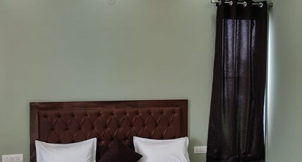 Naman Eco Resort Room Type - Deluxe Room with Mountain View