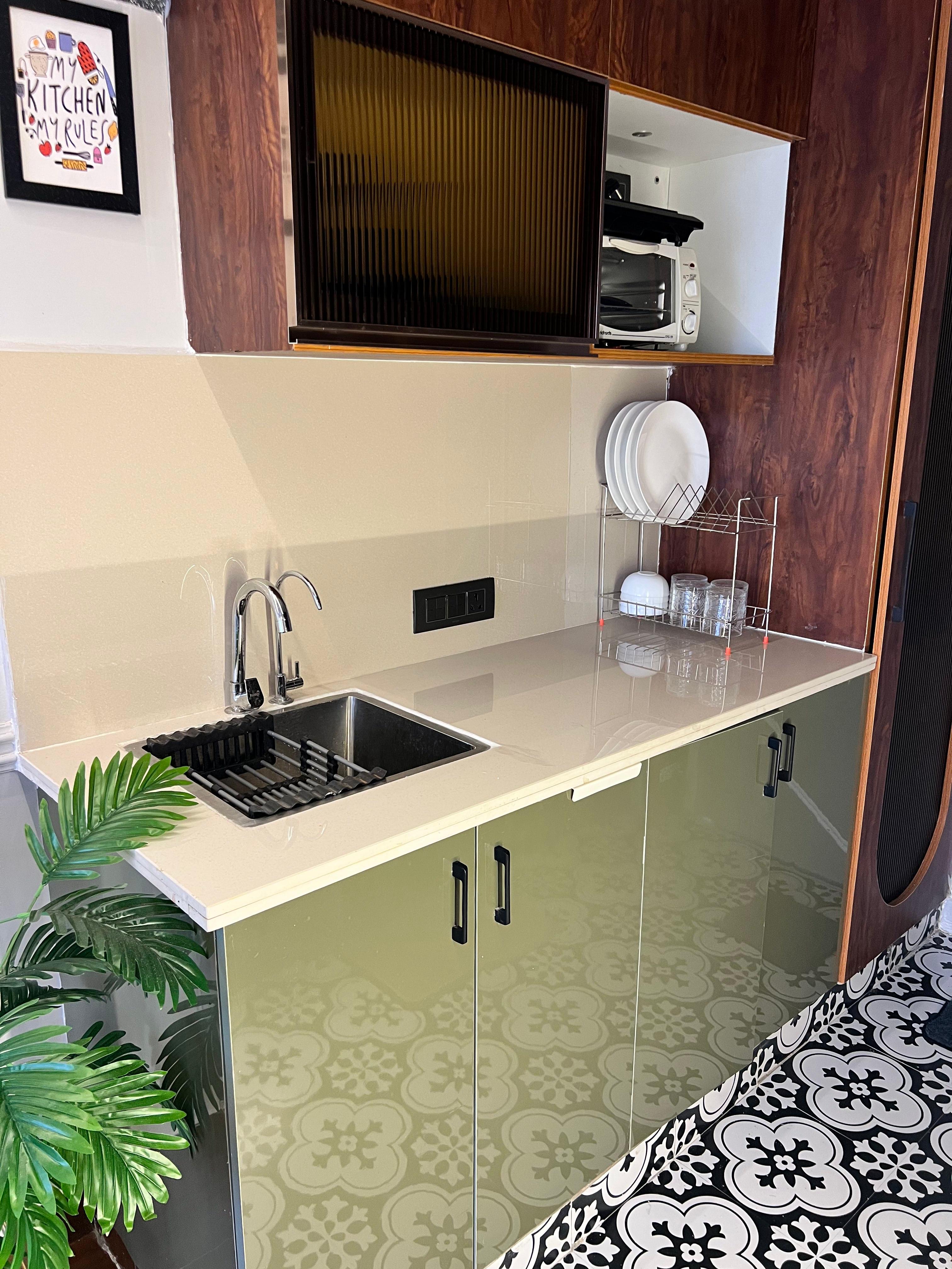 Luxury Apartment - Tap to explore photos