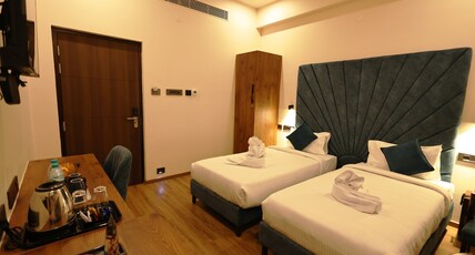 ELPASO Room Type - Superior Double or Twin Room