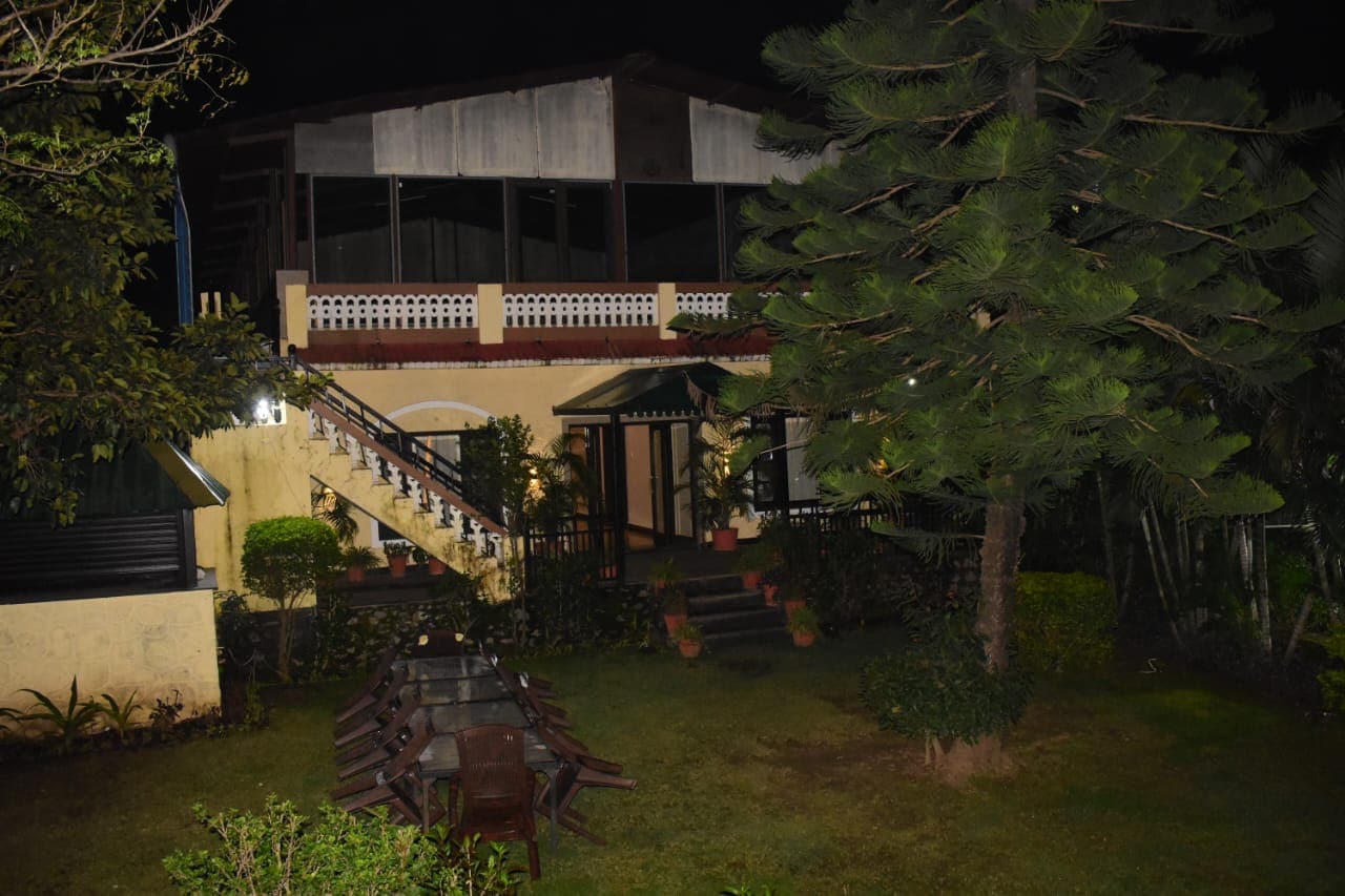 Hotel Kishan Villas - A Boutique Stay - Tap to explore photos