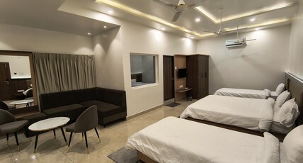 Hotel Katare Palace Room Type - Family Room
