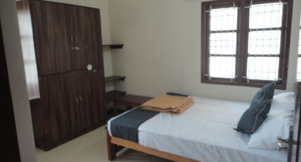 Sanvika Hotels& Service Apartments Room Type - Deluxe Room