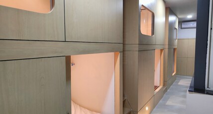 Monkey cap Tourist Room Type - Valley View Solo Bed - AC Pod