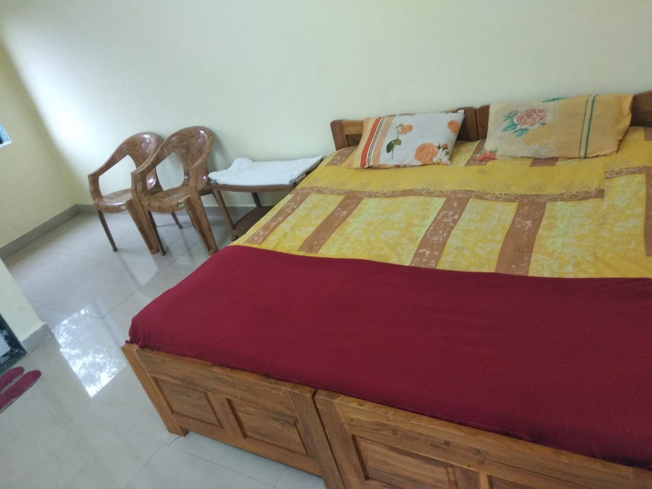 Hotel Valleywood - Tap to explore photos