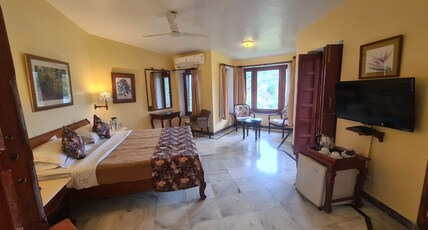 Hotel Kesar Bhawan Palace Room Type - Super Deluxe