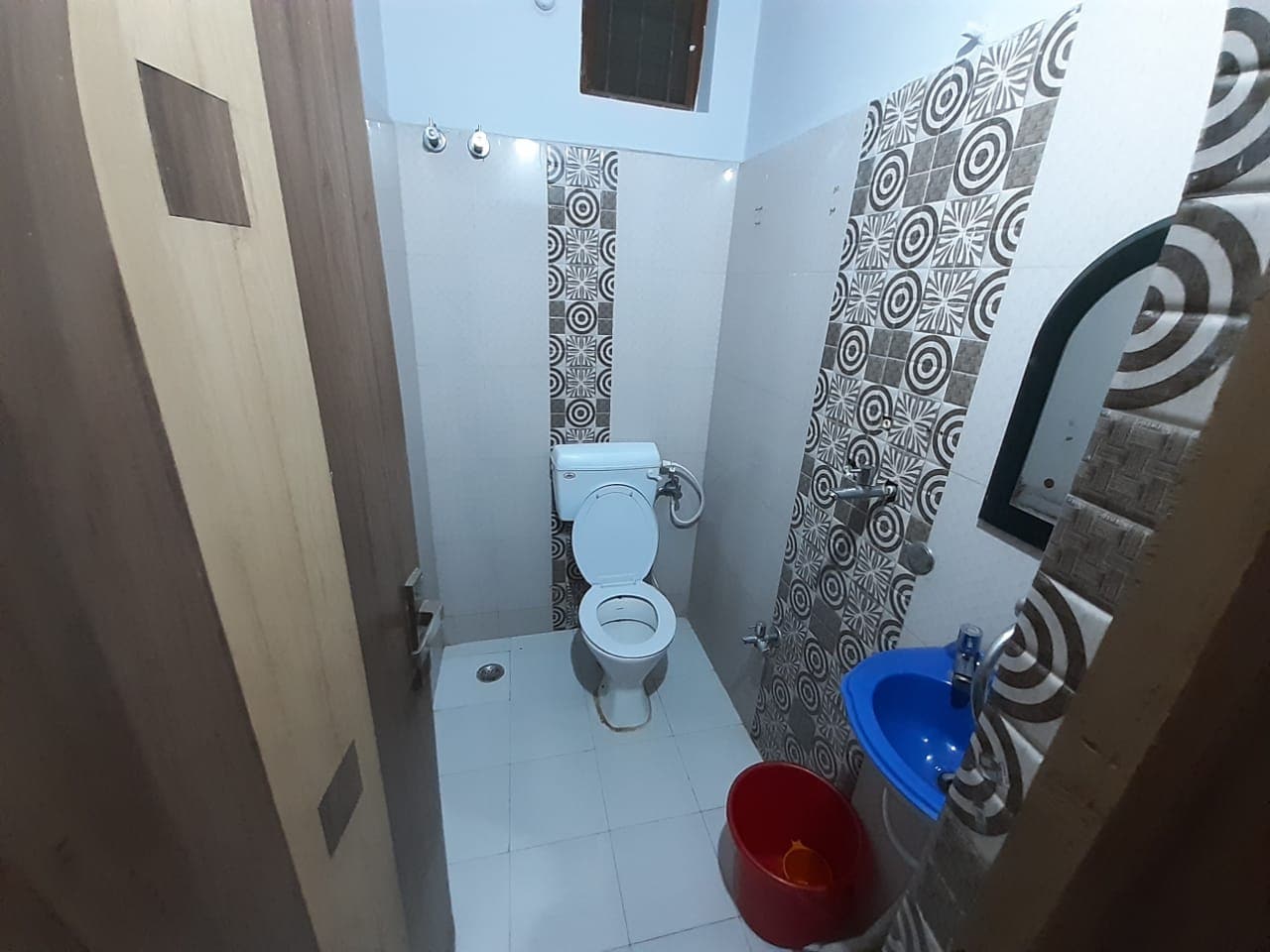 Hotel Ajit Residency (500 Meter From RANCHI RAILWAY STATION) - Tap to explore photos