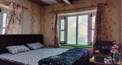 The Gurez Perch Room Type - DELUX TWIN ROOM