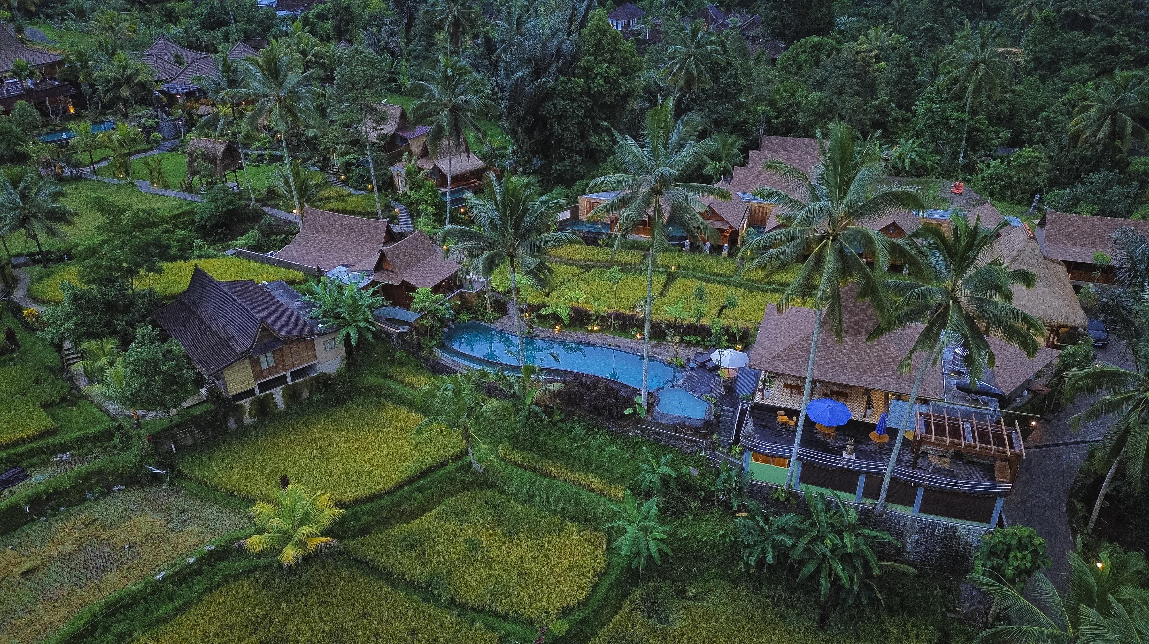 Lawani Resort - Tap to explore photos