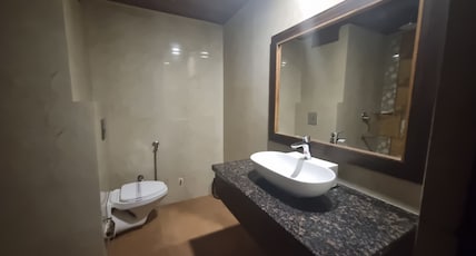 Tulip Tree Hotel Room Type - Executive Double Bed Room Tulip Tree Hotel Room Type - Executive Double Bed Room