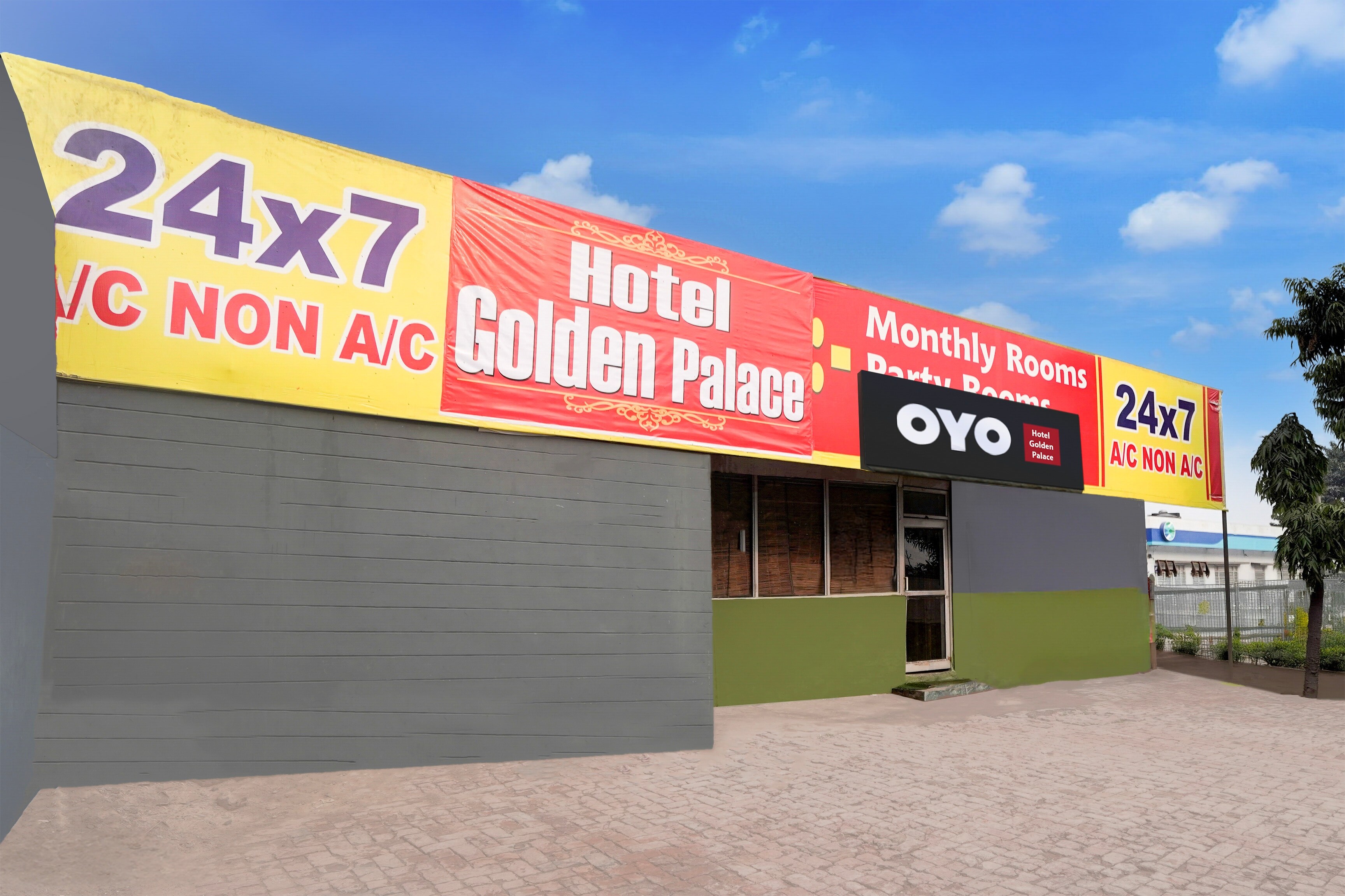 Hotel O Golden Palace - Tap to explore photos
