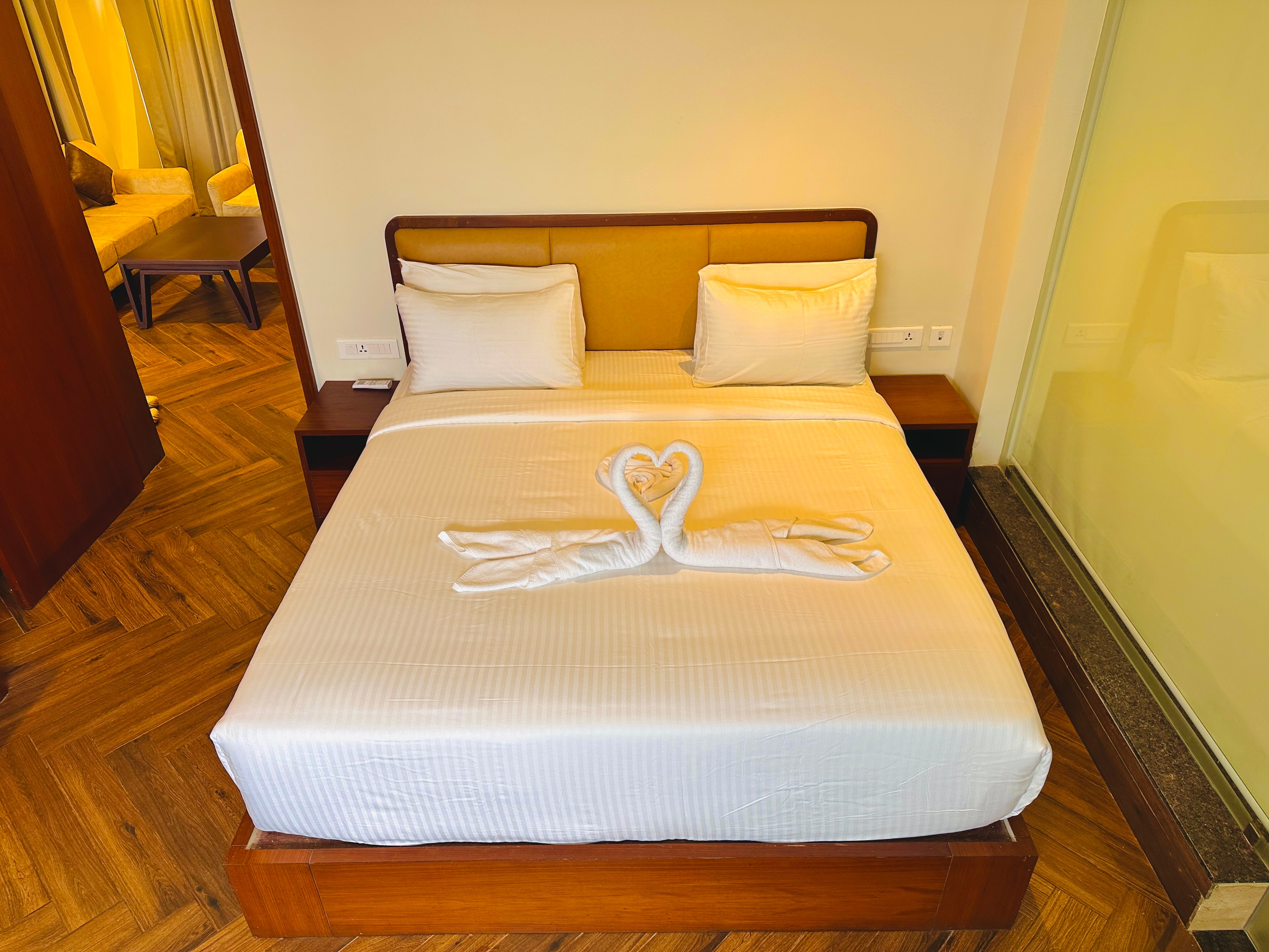 Talen Resort - Tap to explore photos