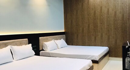 Hotel Shri Shankar Inn Room Type - Family Room