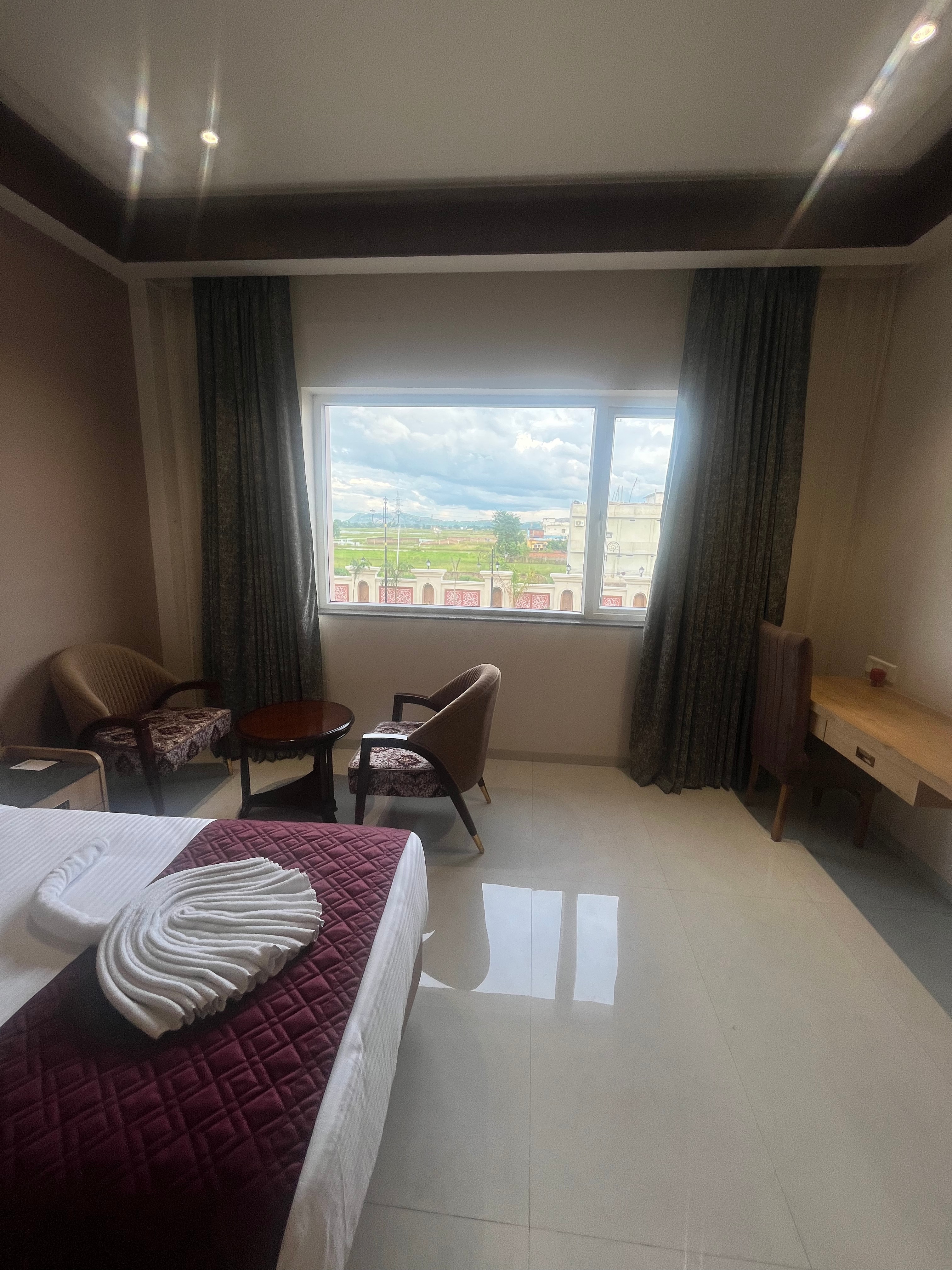 Nirvana Grand Hotel & Resort - Tap to explore photos