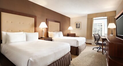 Crowne Plaza Crystal City-Washington, D.C. Room Type - Standard Room