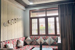 Peaceful Stay at Dil E Yaad  2kms from Taj Mahal