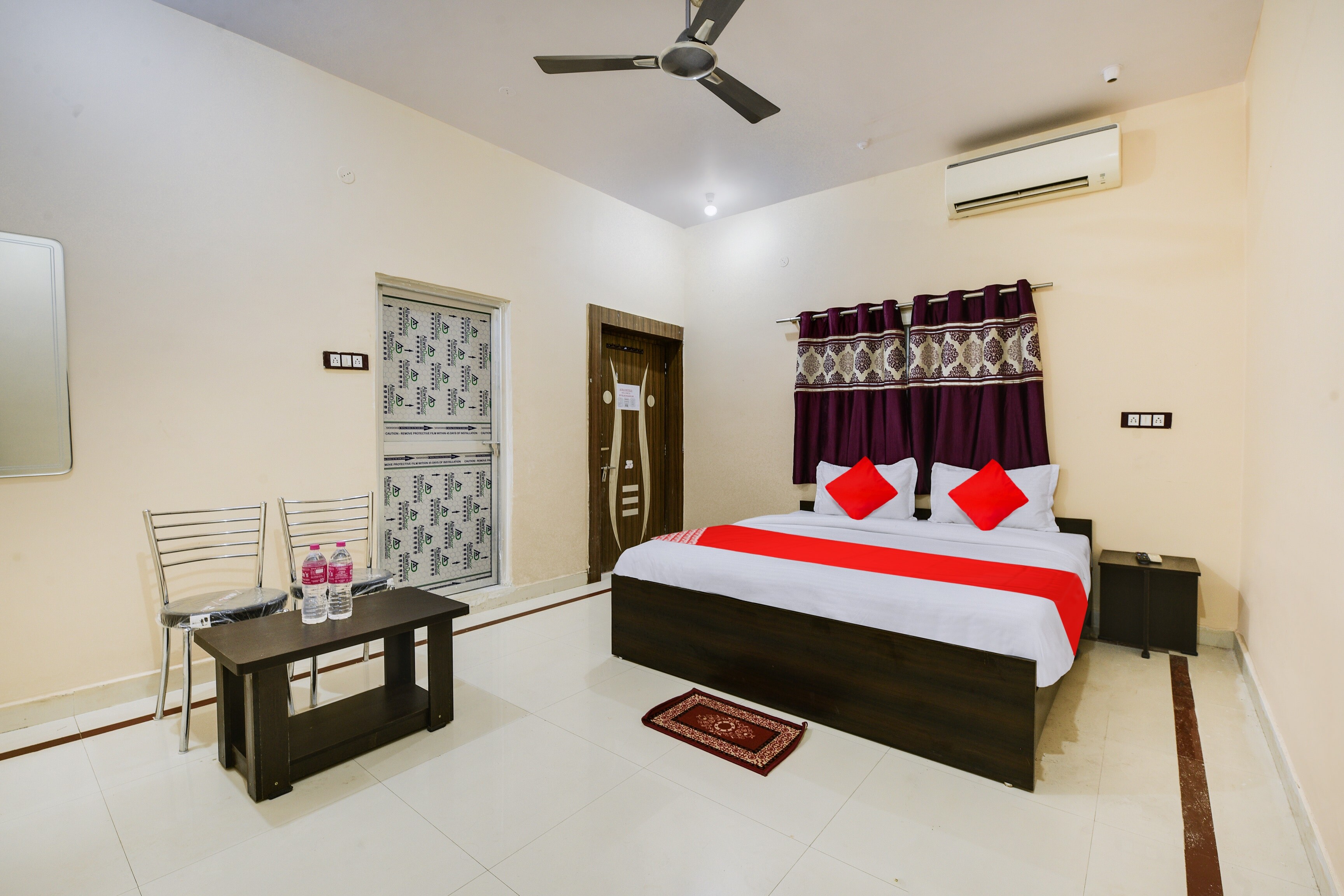 Hotel O Rudraksh Inn - Tap to explore photos