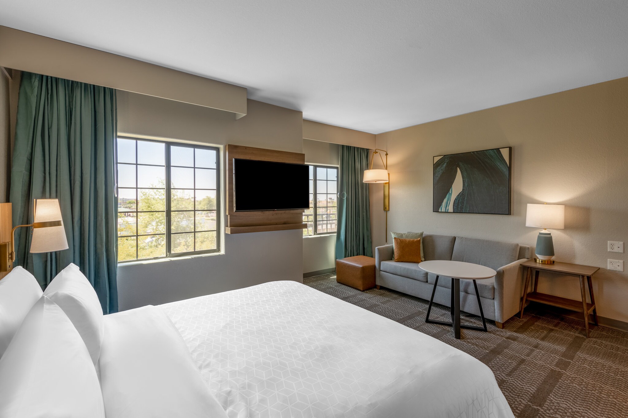Staybridge Suites PHOENIX - GLENDALE SPORTS DIST - Tap to explore photos