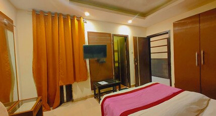 Hotel Royal Castle Room Type - Super Deluxe Room