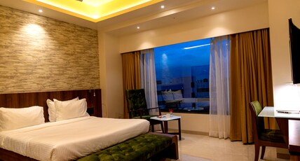 HOTEL PRATHAM Room Type - EXECUTIVE SUPER DELUX ROOM