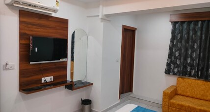Hotel Haveli | Paldi Room Type - Master Bed Room