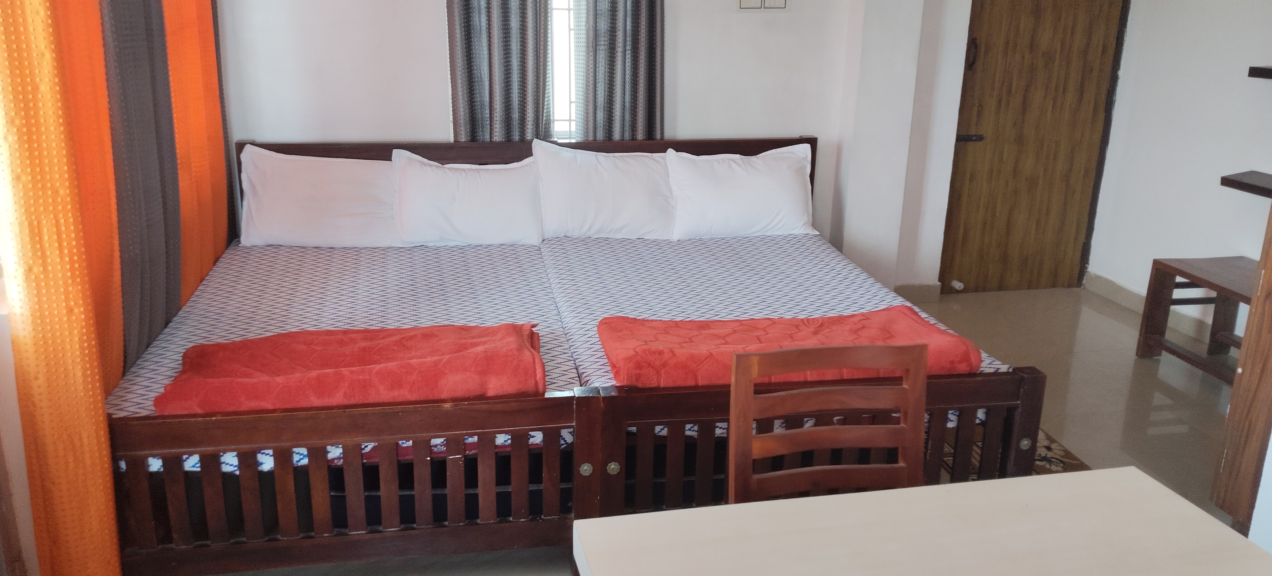 Dam valley home stay resort - Tap to explore photos