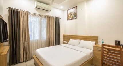 Hotel SAAS Residency Room Type - Standard Double Room