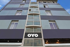 Super Collection O amar hotel