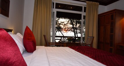 Cherai Beach View Heritage Room Type - Balcony Beach View Family Room