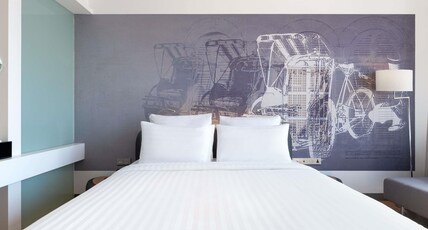 Novotel Phnom Penh BKK 1 Room Type - Superior Room with 1 Kingsize Bed