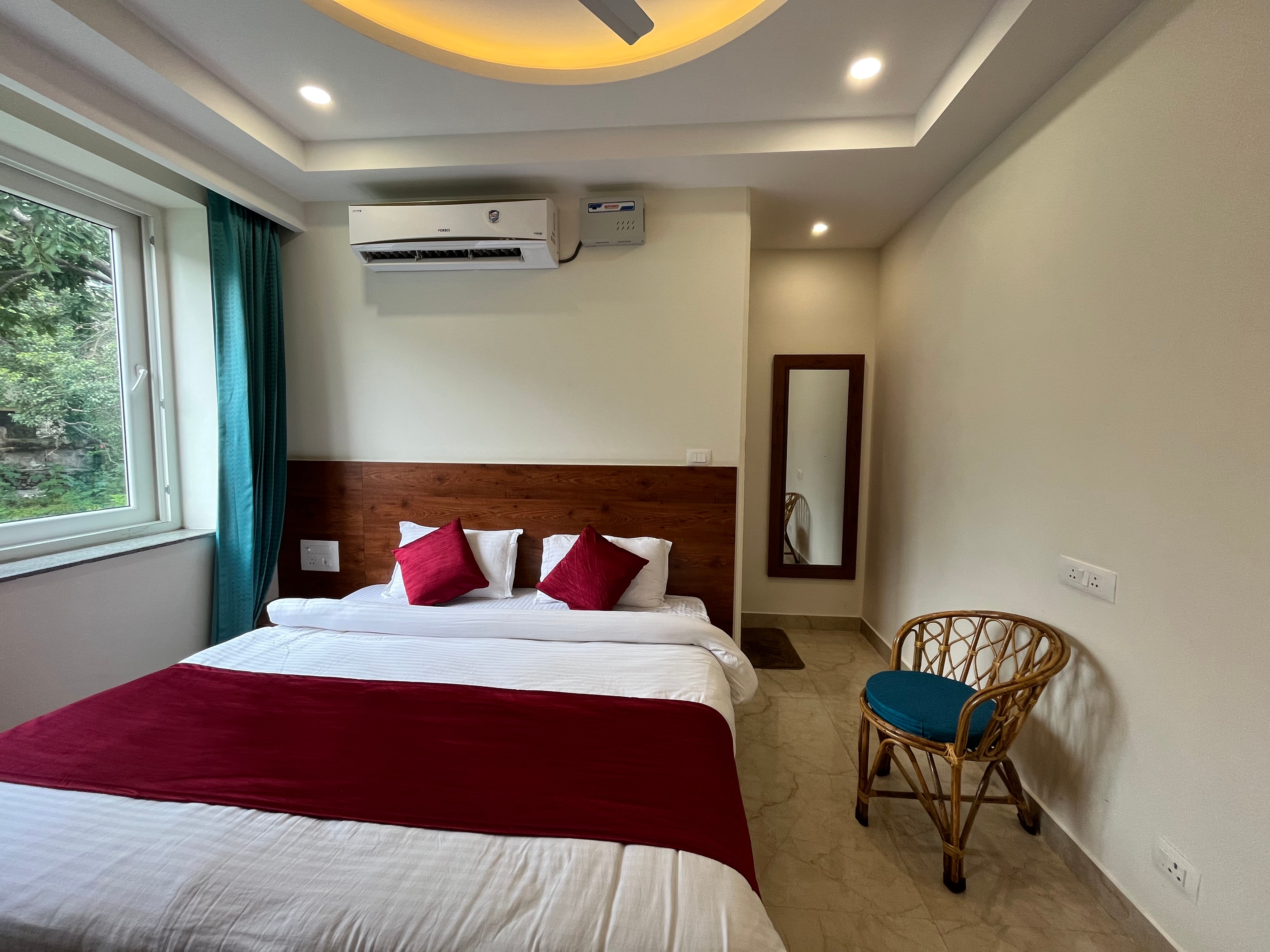 Hotel Big Dreams - Tap to explore photos